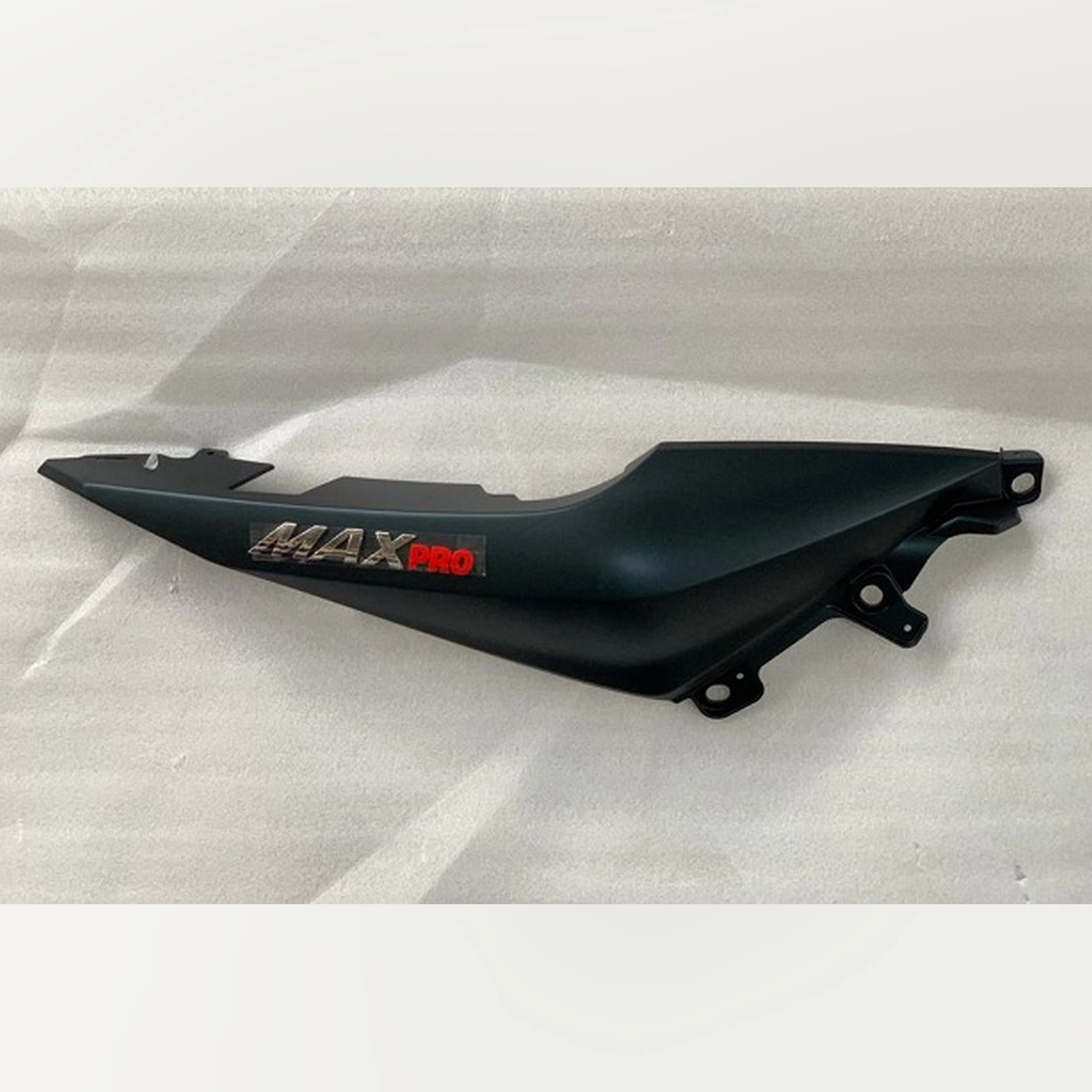 ARORA MAX PRO SAĞ KORUMA LEVHASI GRİ #MAX PRO - 103